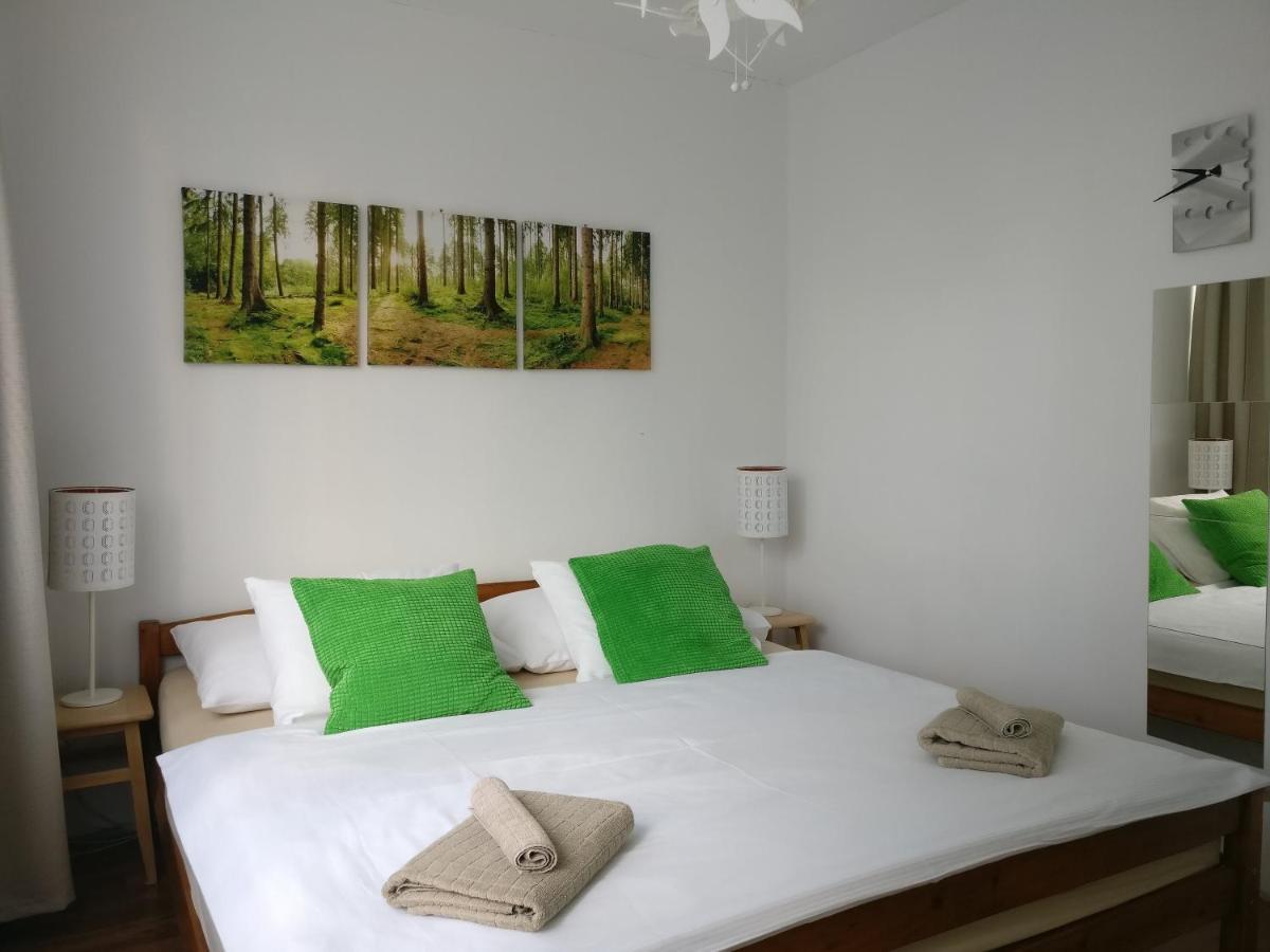 Invalidovna Apartment Прага Экстерьер фото
