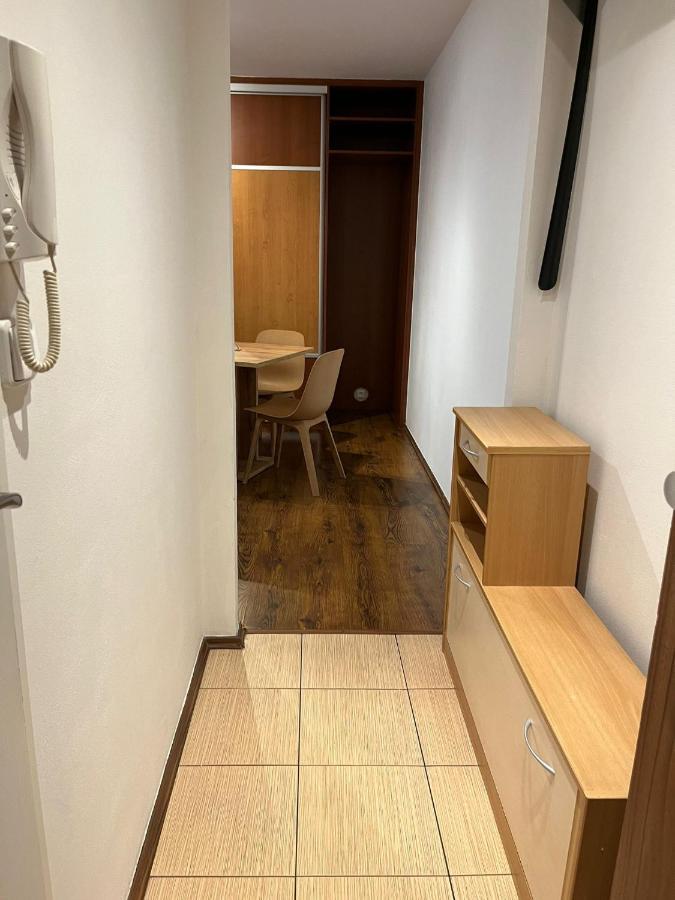 Invalidovna Apartment Прага Экстерьер фото