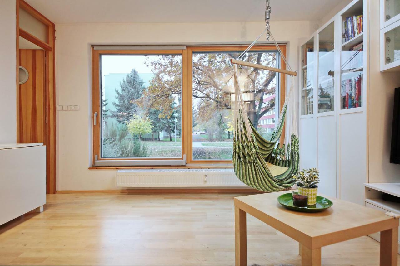 Invalidovna Apartment Прага Экстерьер фото
