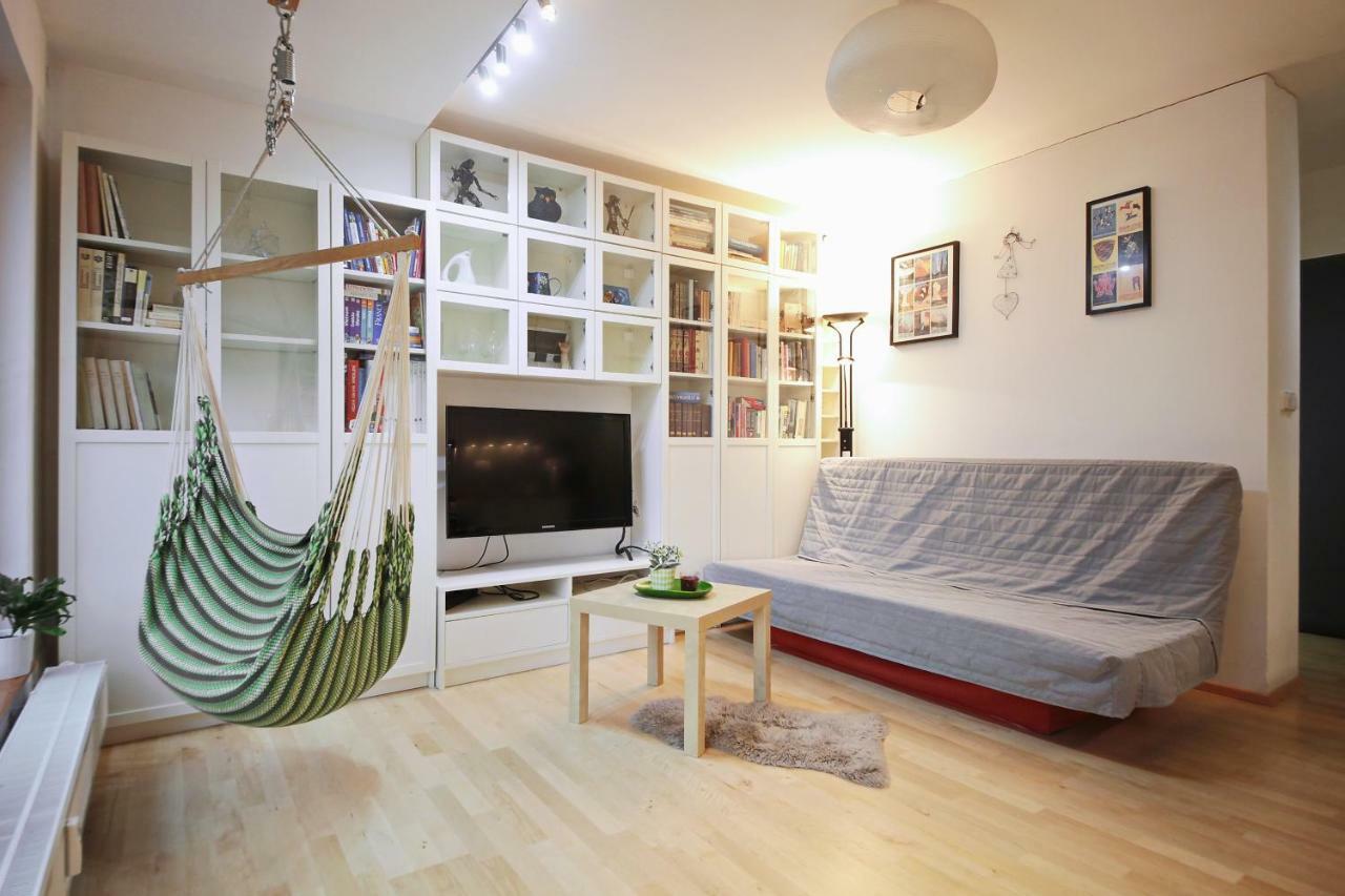 Invalidovna Apartment Прага Экстерьер фото