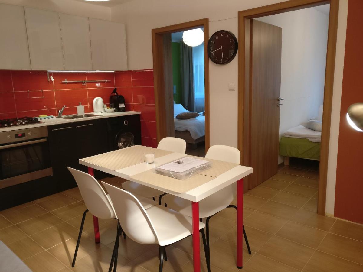 Invalidovna Apartment Прага Экстерьер фото