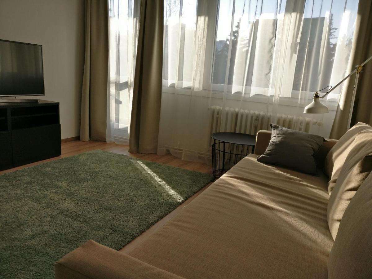 Invalidovna Apartment Прага Экстерьер фото